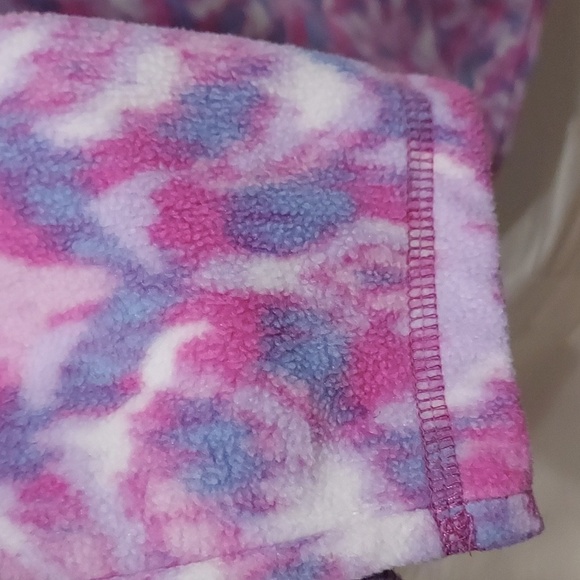 Eddie Bauer Pink and Purple Soft Fleece Long Sleeve Half Zipper Pullover SIze M - Picture 5 of 10